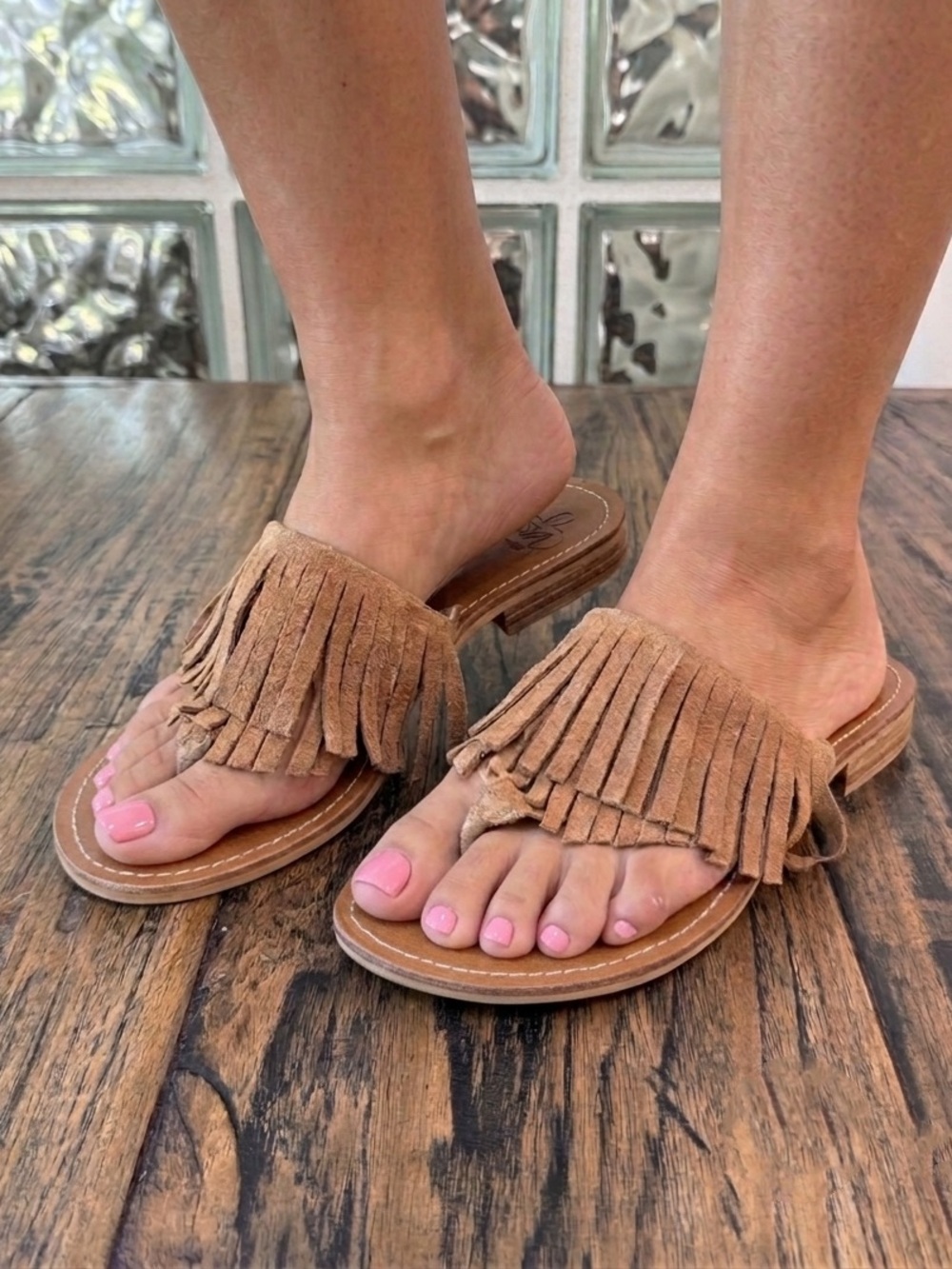 SM NY Bohemian Fringed Brown Suede Leather Slip-On Thongs Sandals Flip-Flops 7.5
